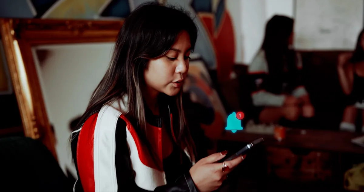 Tiffany receives a notification